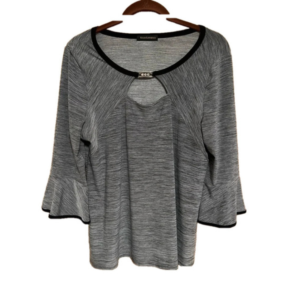 SUSAN LAWRENCE~GRAY BLOUSE~ DIAMOND LIKE DETAIL~LG